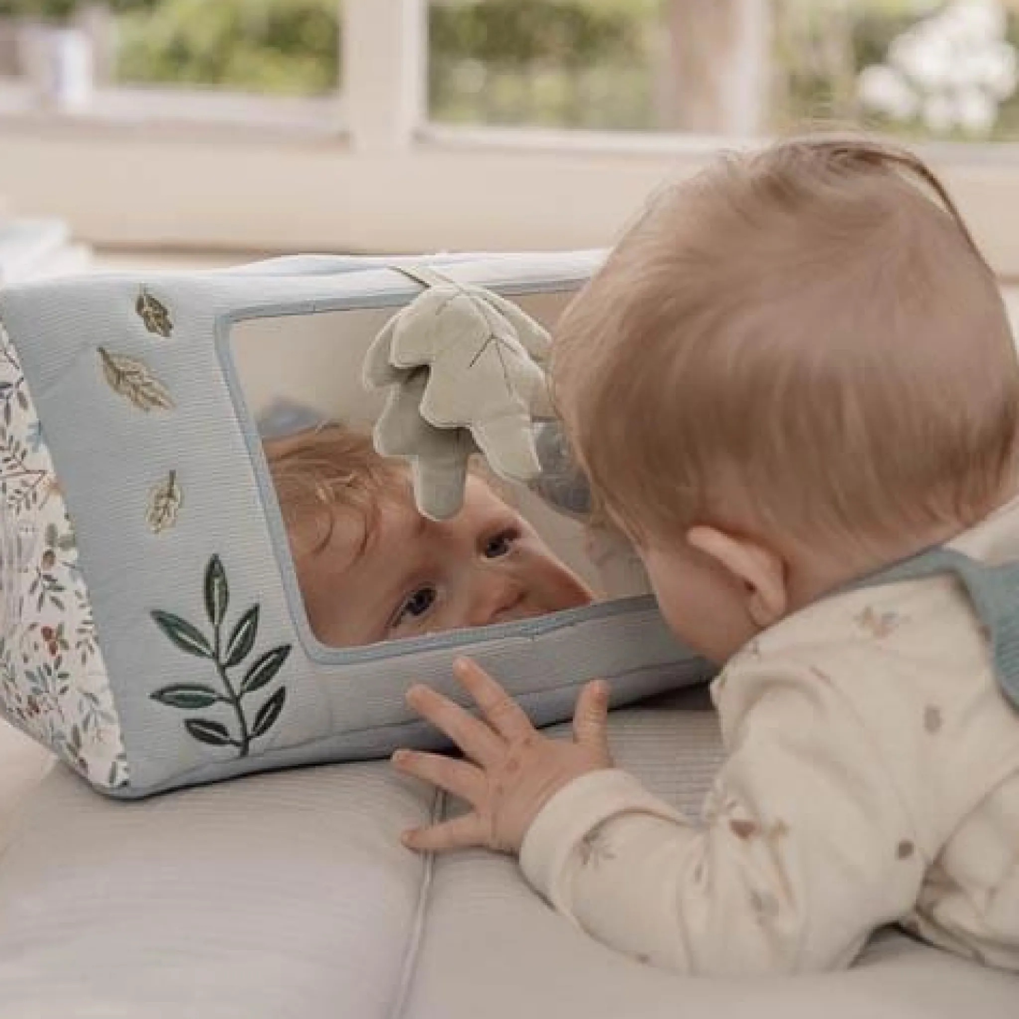 Little Dutch Activities triangle - Blue - Forest Friends Online