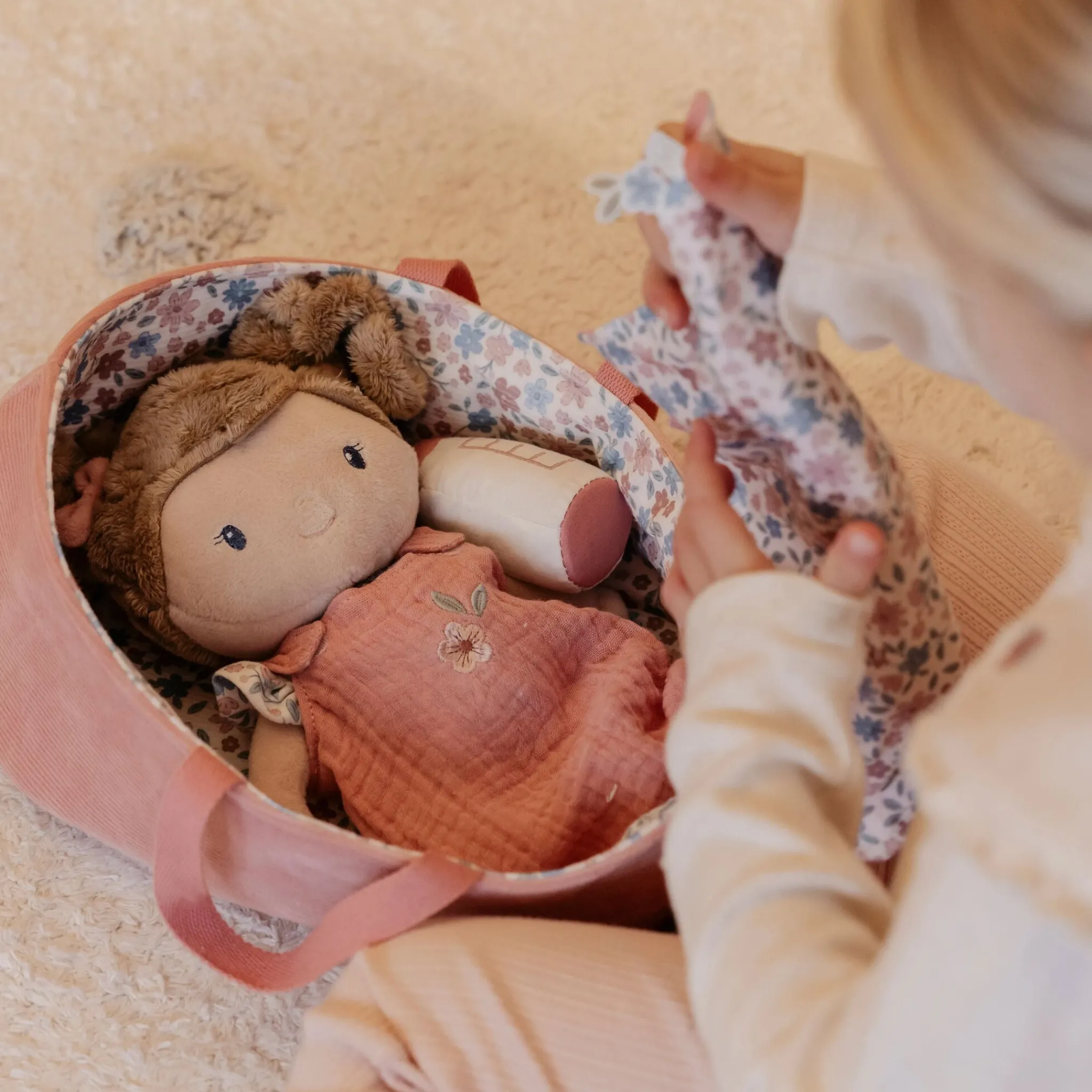 Little Dutch Baby doll in basket Rosa GRS Discount