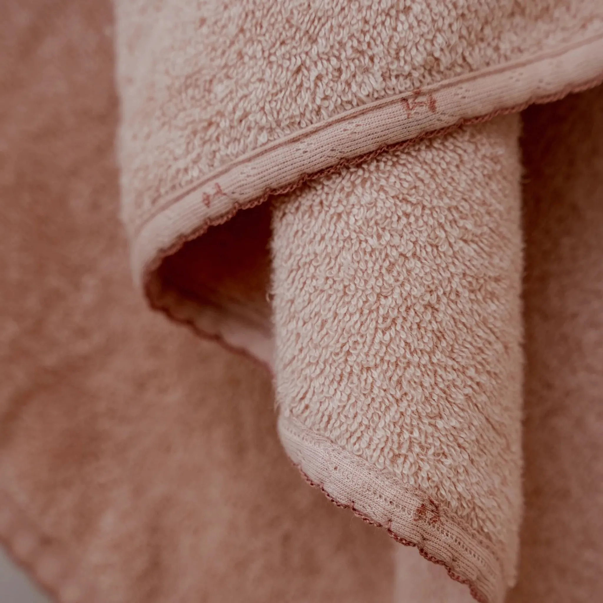 Little Dutch Bath cape - Pink - 75 x 75 - Essentials