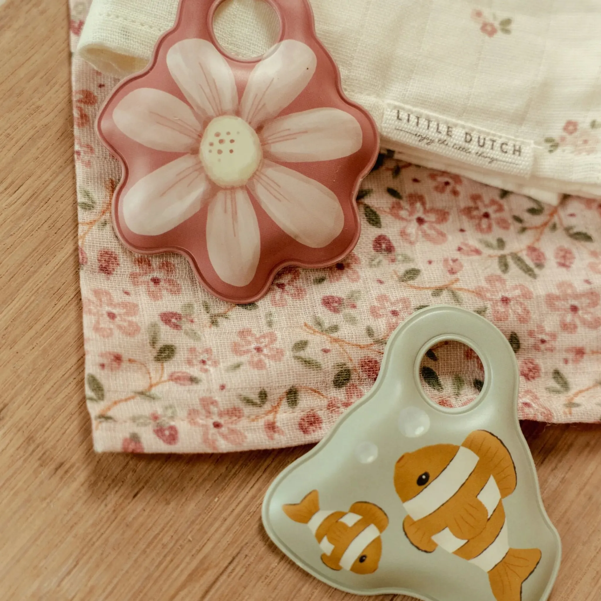 Little Dutch Bath toy - pink - Essentials Clearance