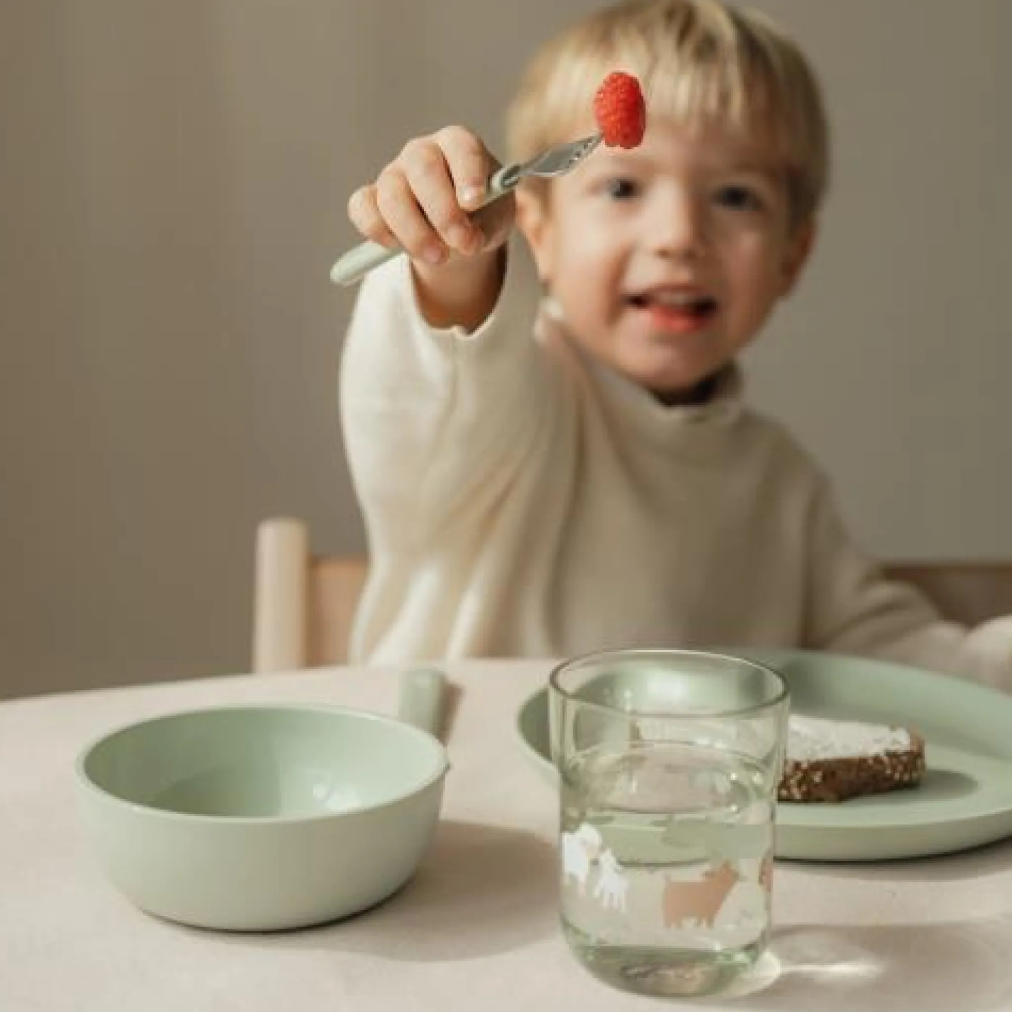 Little Dutch Children's bowl - Green - Little Farm Sale