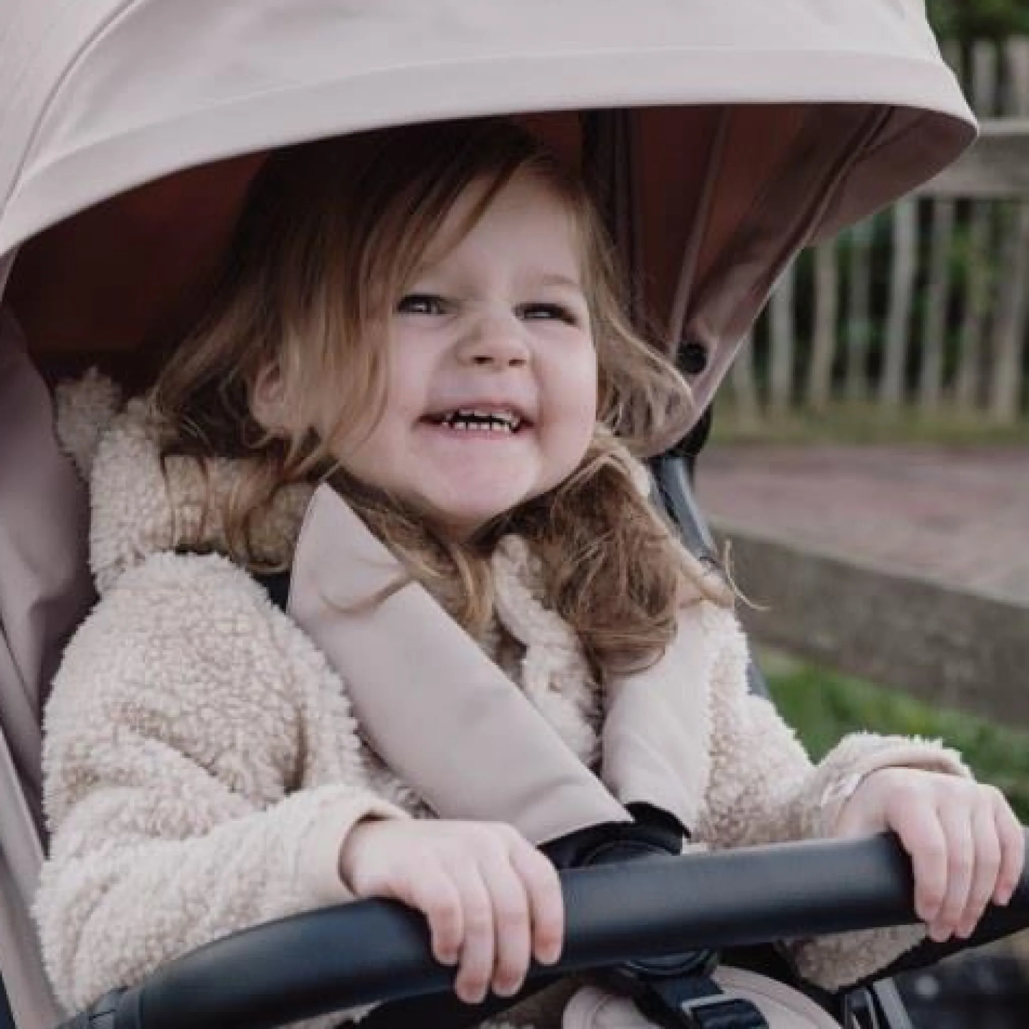 Little Dutch Compact buggy - Beige - Essentials Clearance