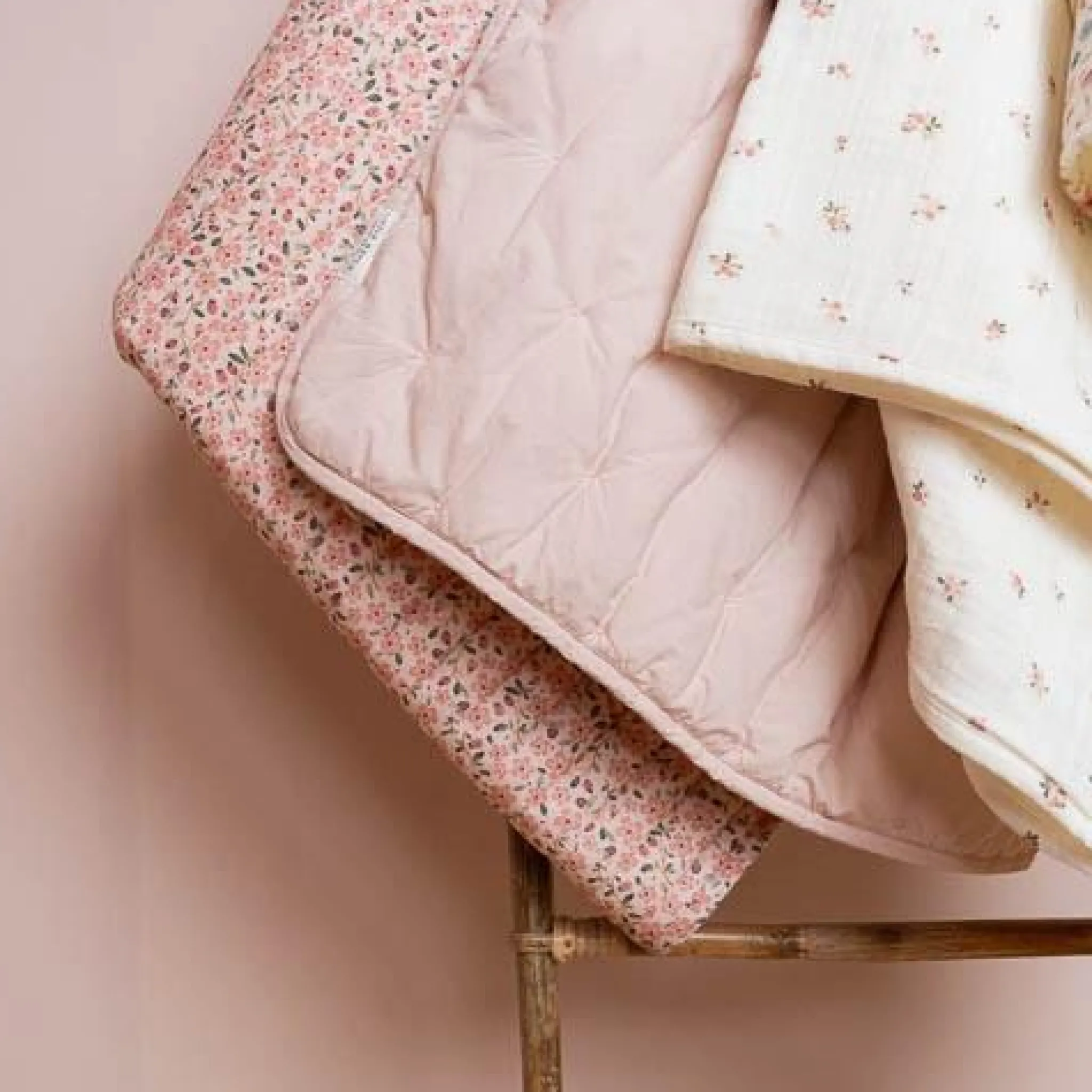Little Dutch Cot blanket - Pink - Fairy Garden - Fairy Floral New
