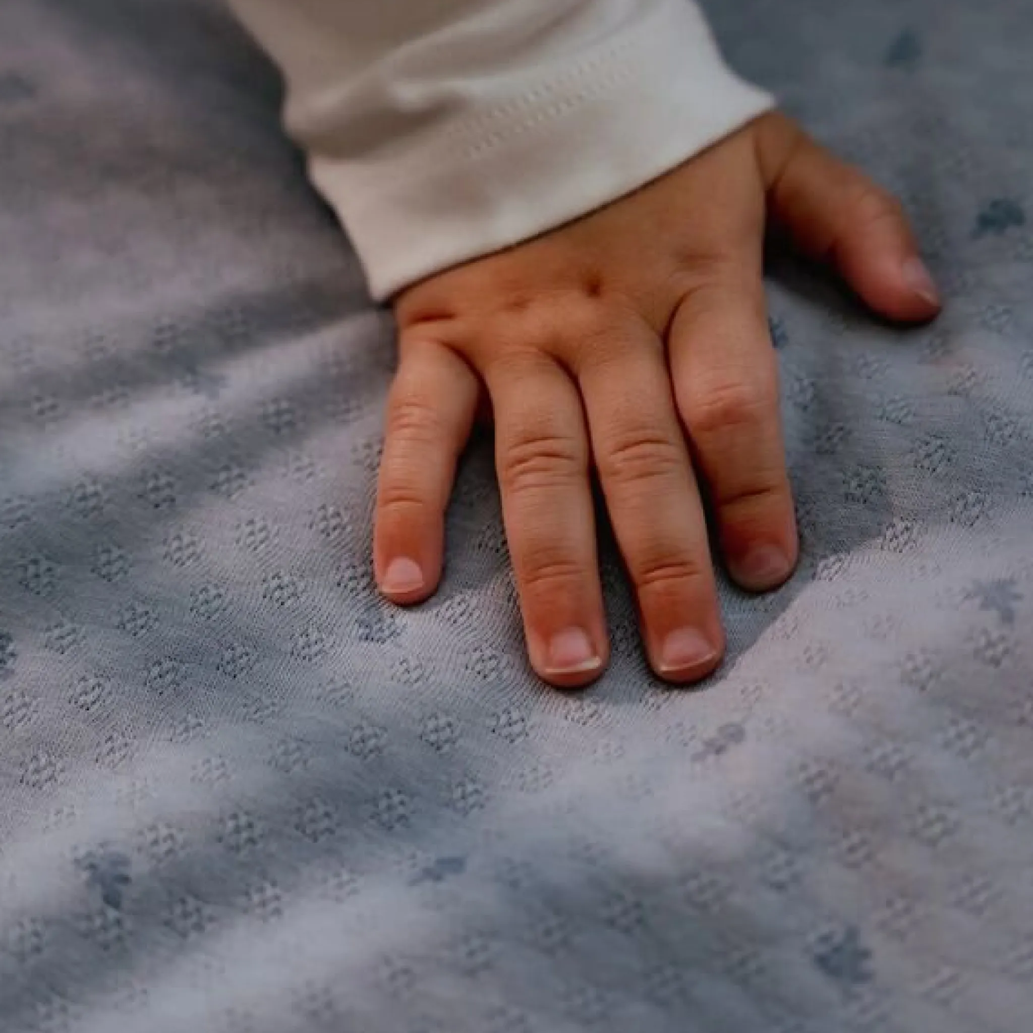 Little Dutch Crib blanket - Blue - Essentials