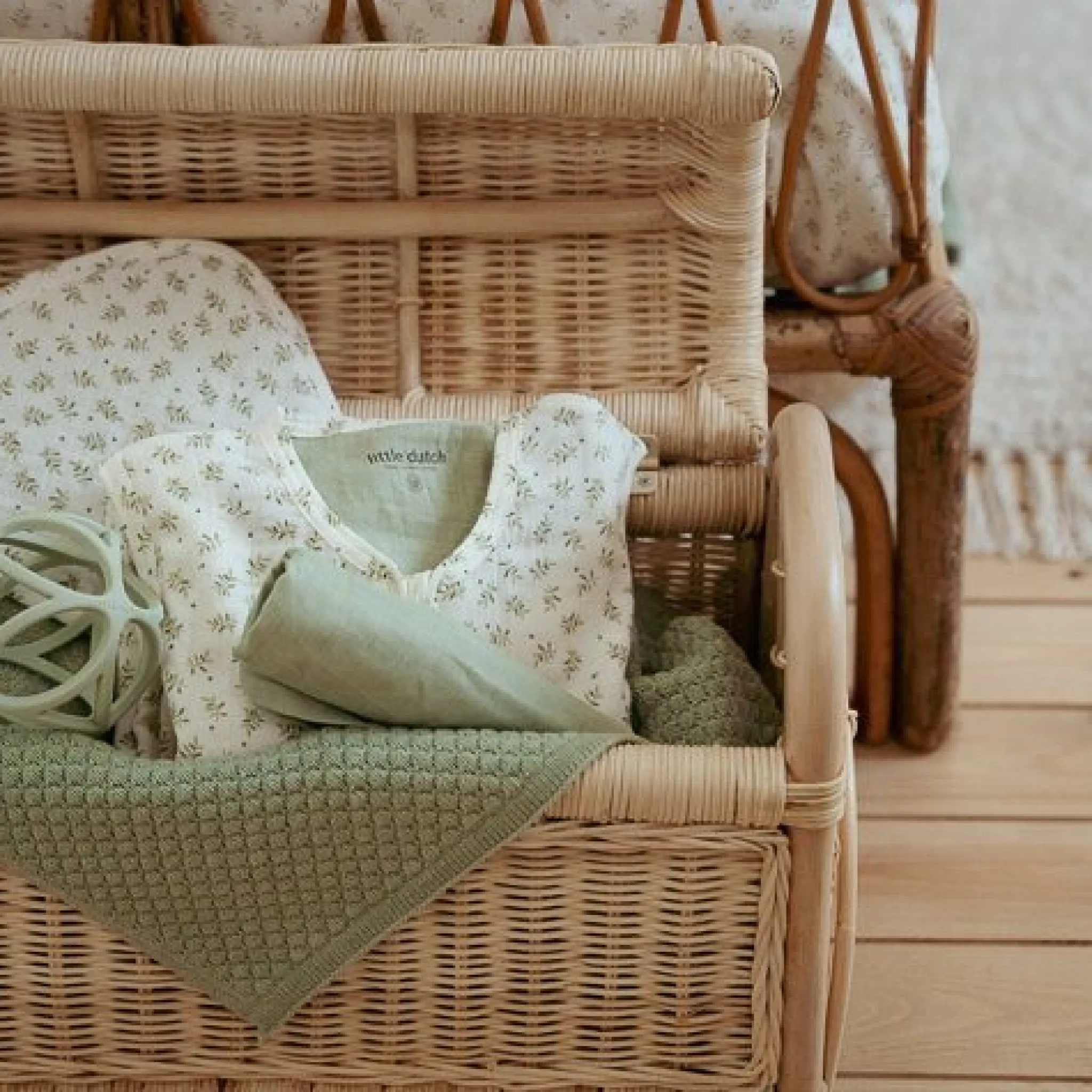 Little Dutch Crib blanket - Green - Essentials Discount