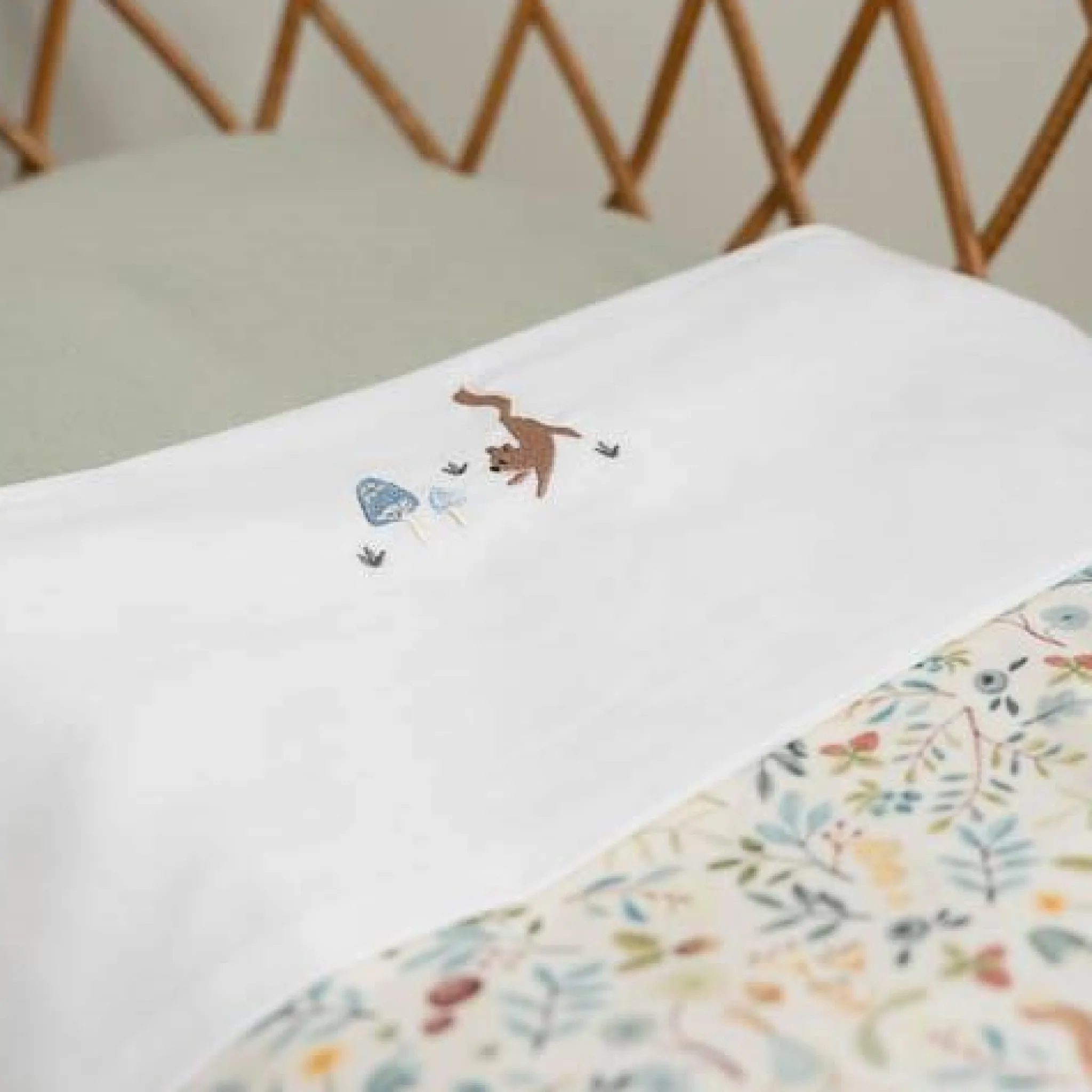 Little Dutch Crib sheet - White - Forest Friends New