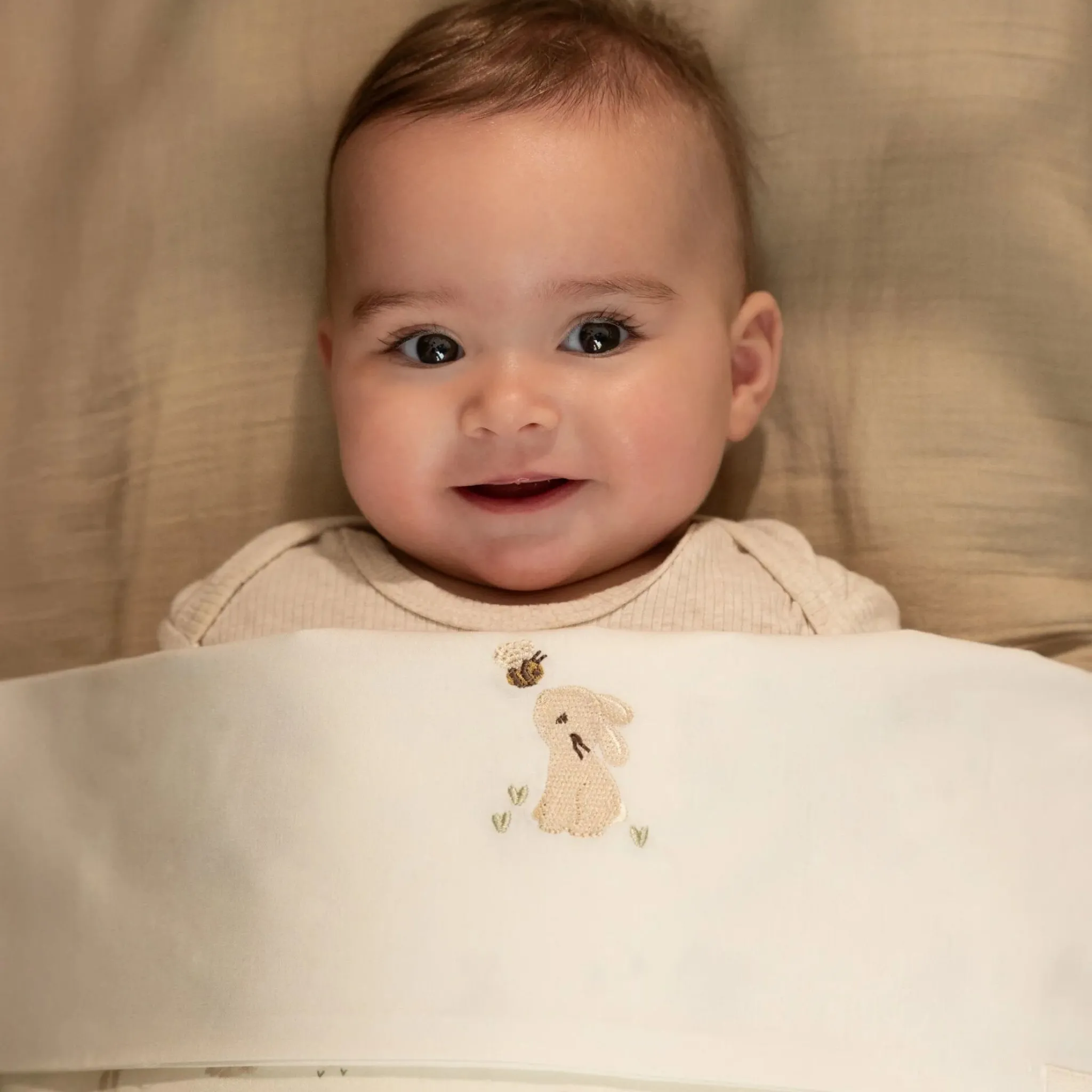 Little Dutch Crib sheet - White - Newborn Naturals - Baby Bunny Hot