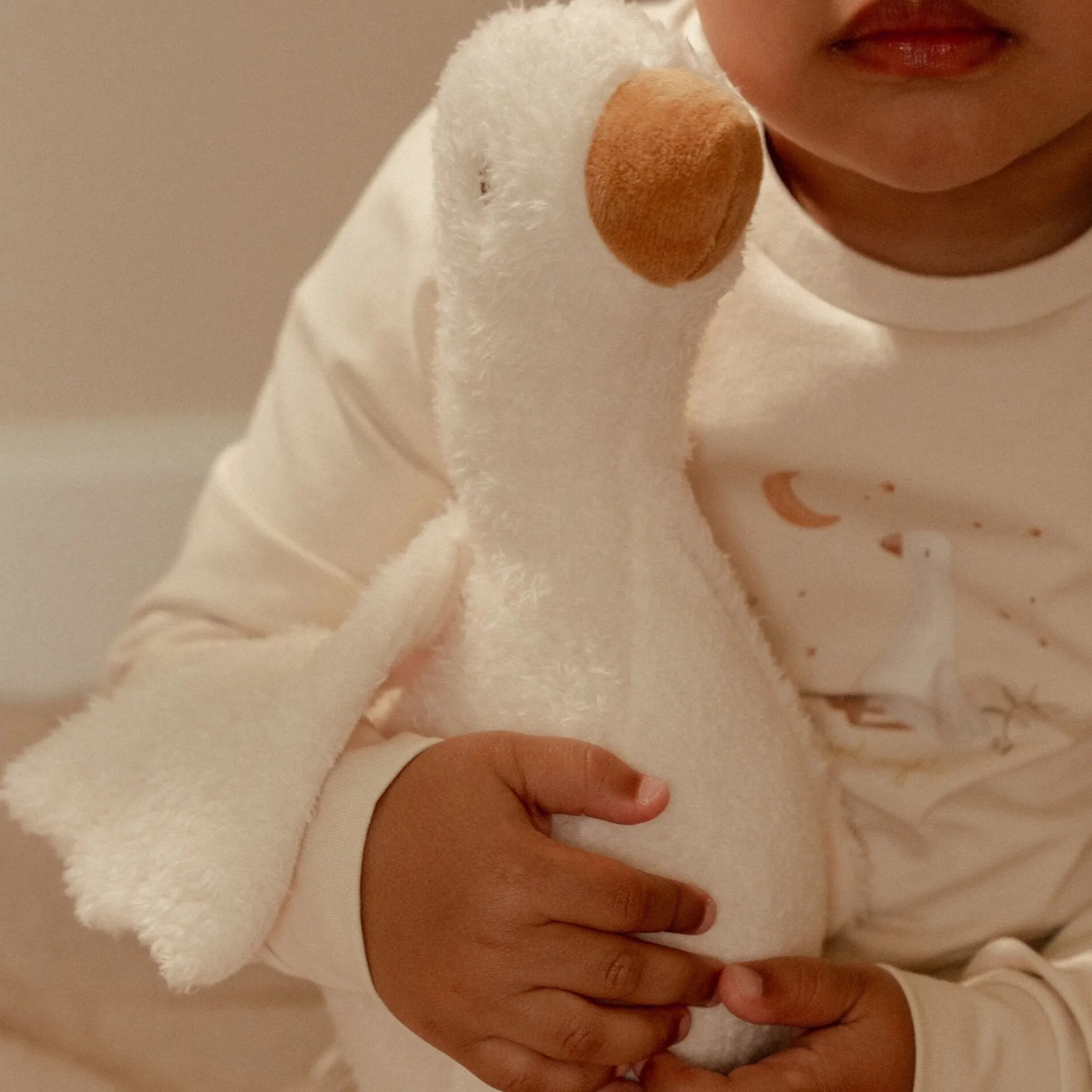 Little Dutch Cuddle Goose 25 cm - White - Little Goose Outlet