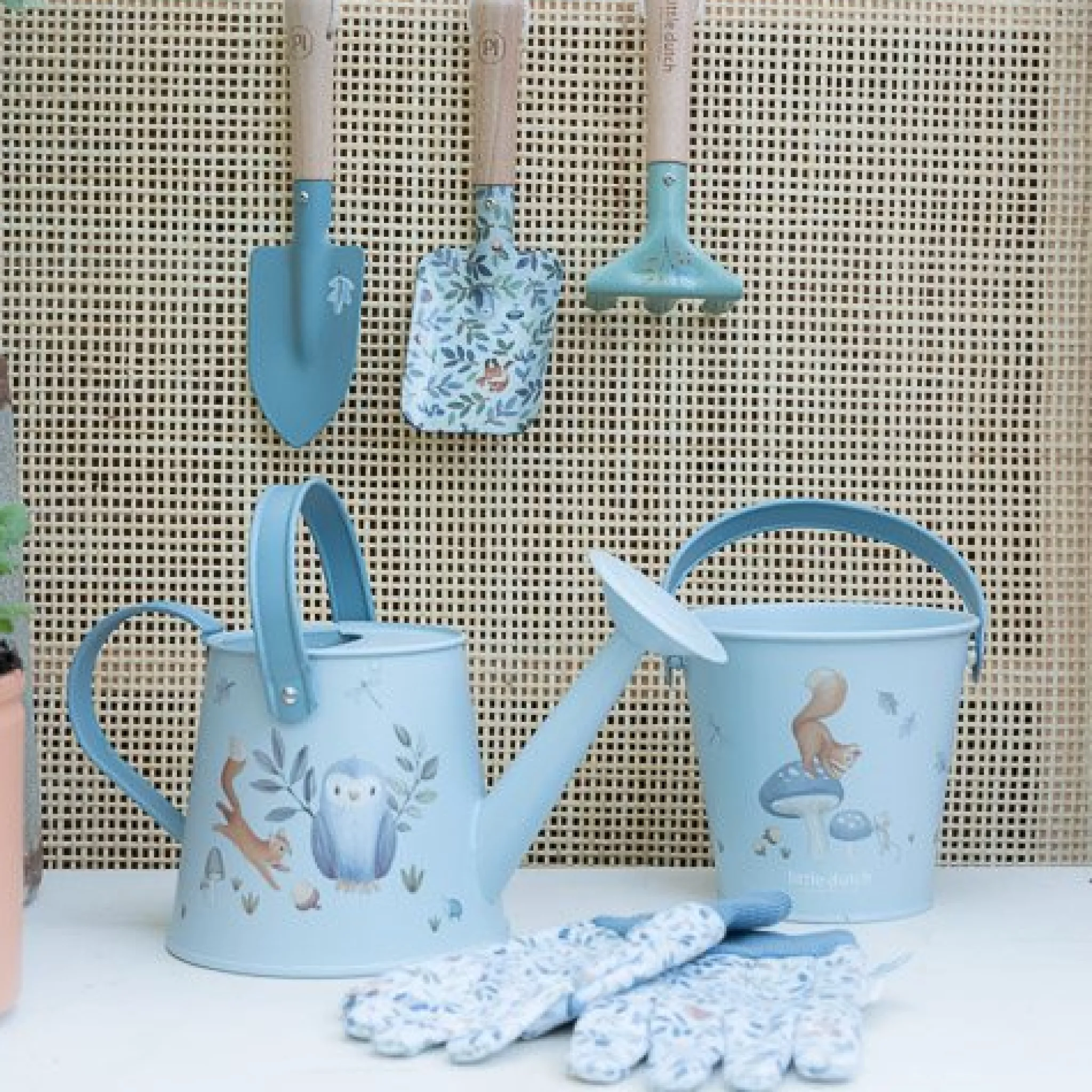 Little Dutch Garden bucket - Blue - Forest Friends Hot