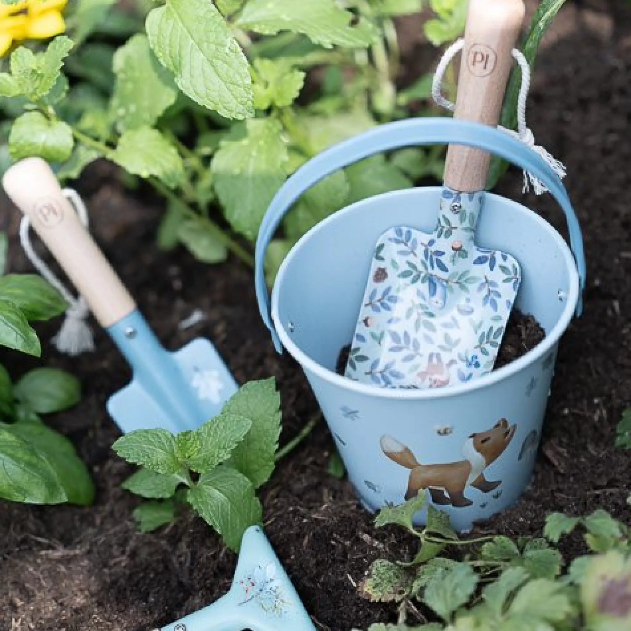 Little Dutch Garden bucket - Blue - Forest Friends Hot