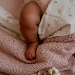 Little Dutch Knitted cradle blanket - Pink - Essentials Online