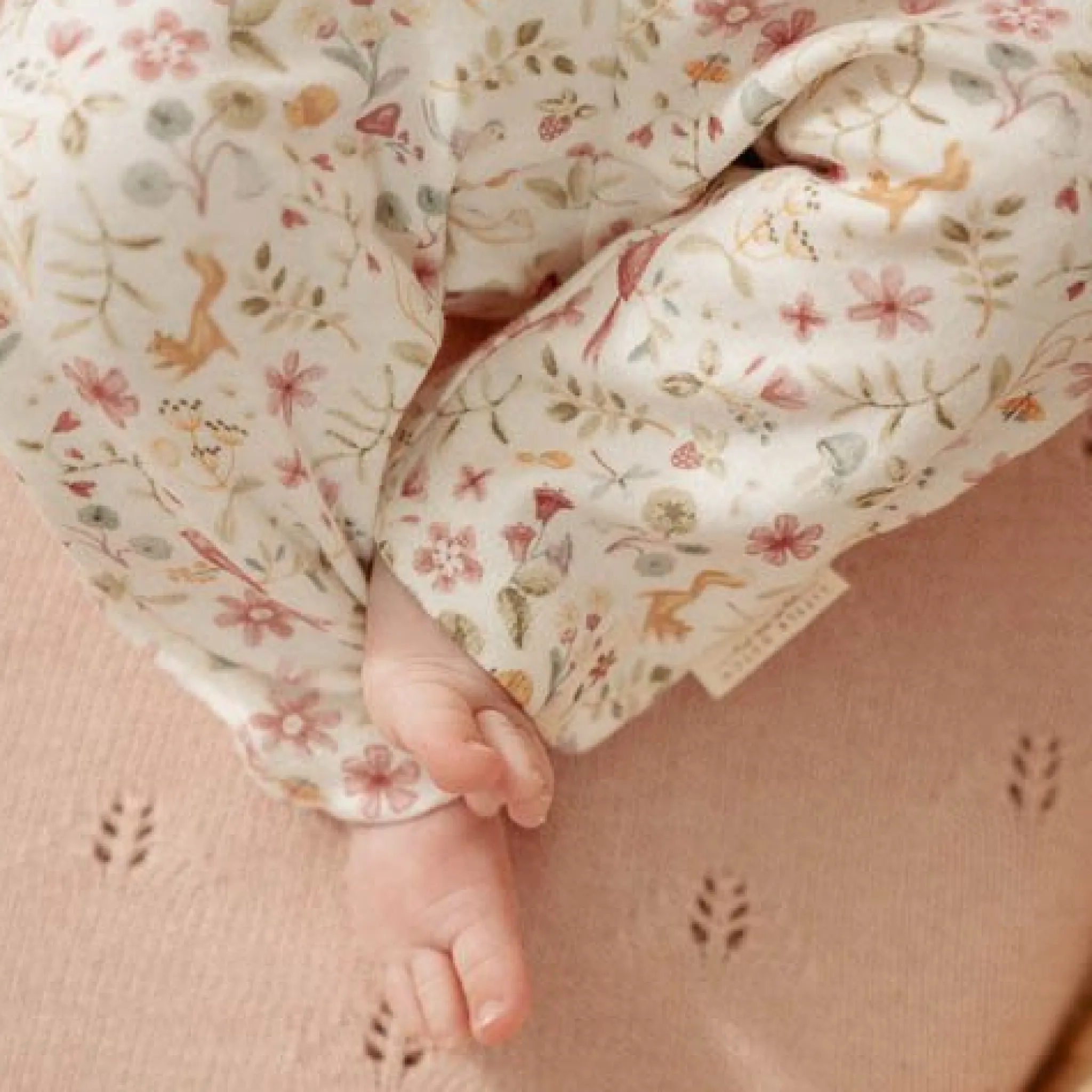 Little Dutch Legging - White - Fairy Garden Clearance