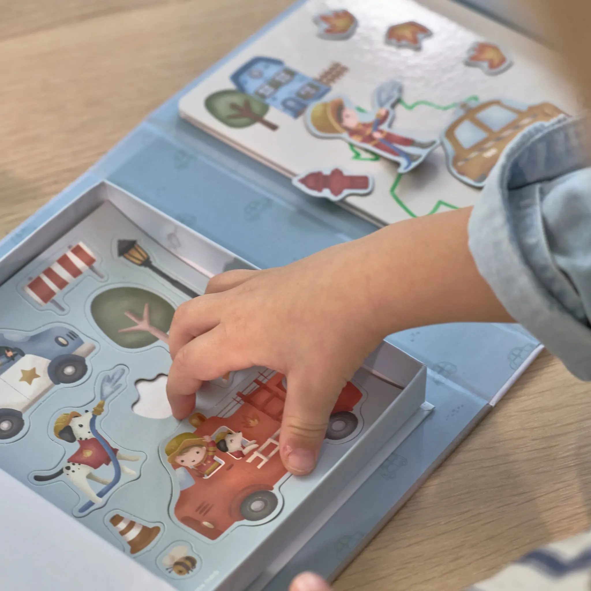Little Dutch Magnetic playbook - Jim Discount