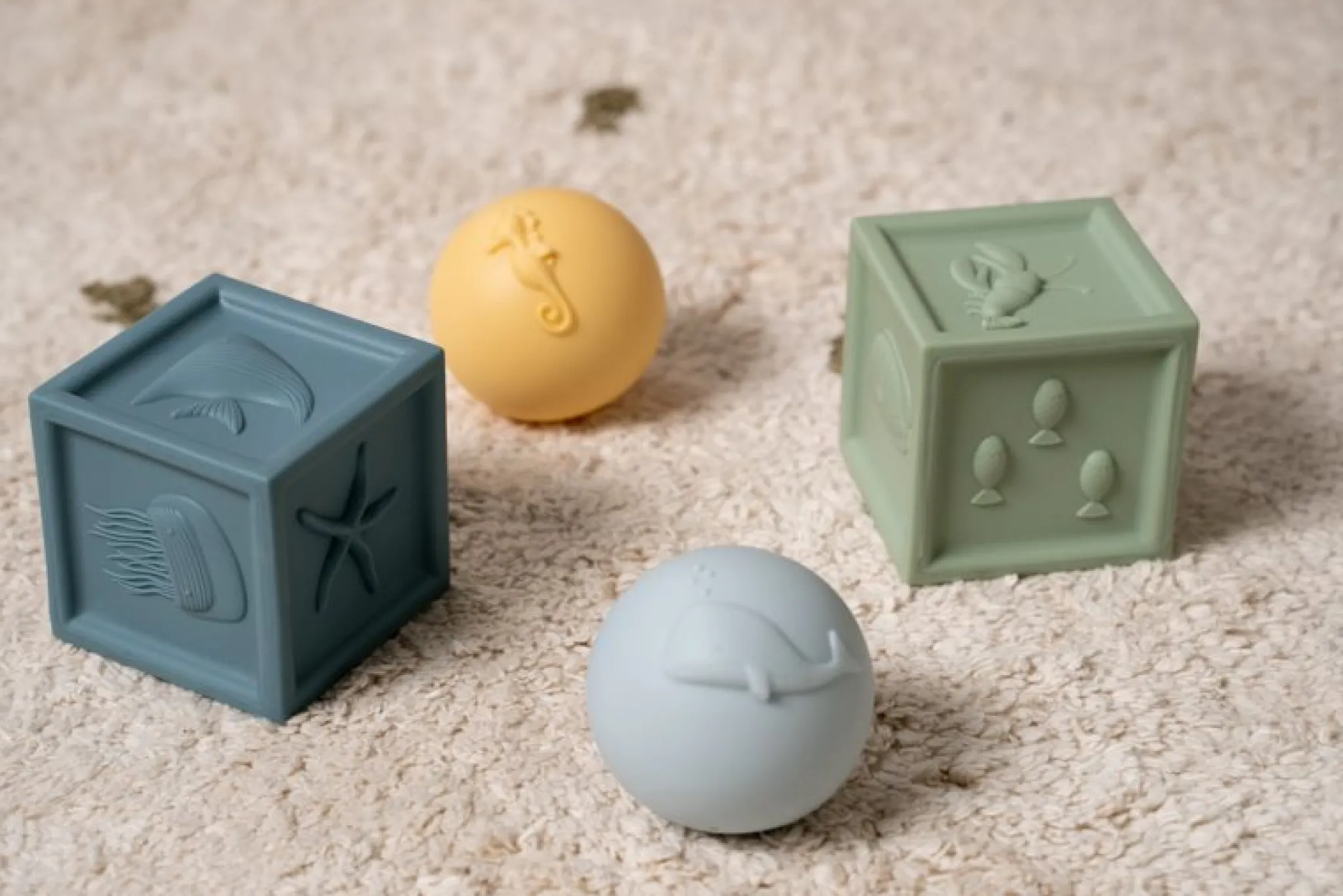 Little Dutch Ocean blocks / balls set Hot
