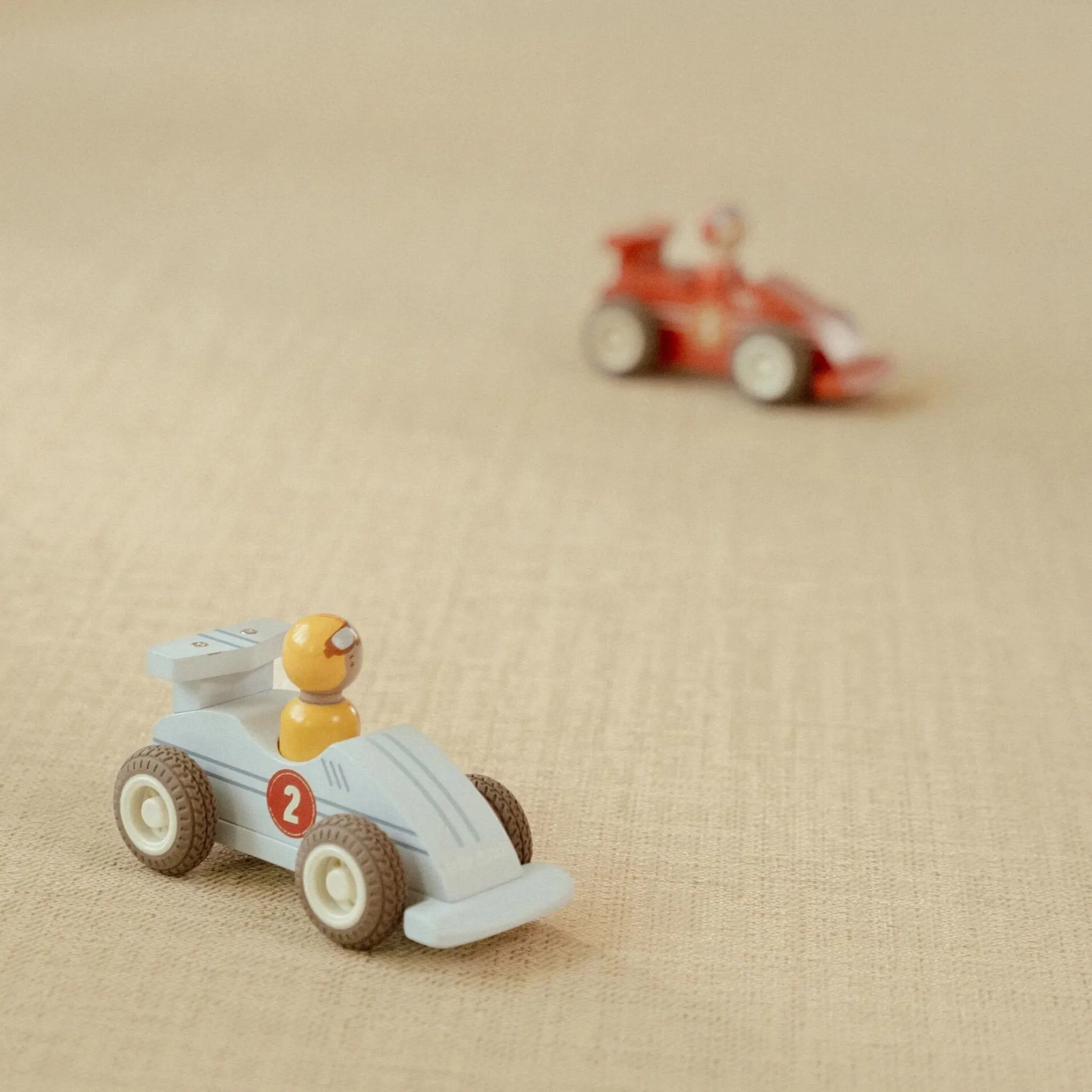 Little Dutch Pullback race cars - Multicolored - Essentials Best