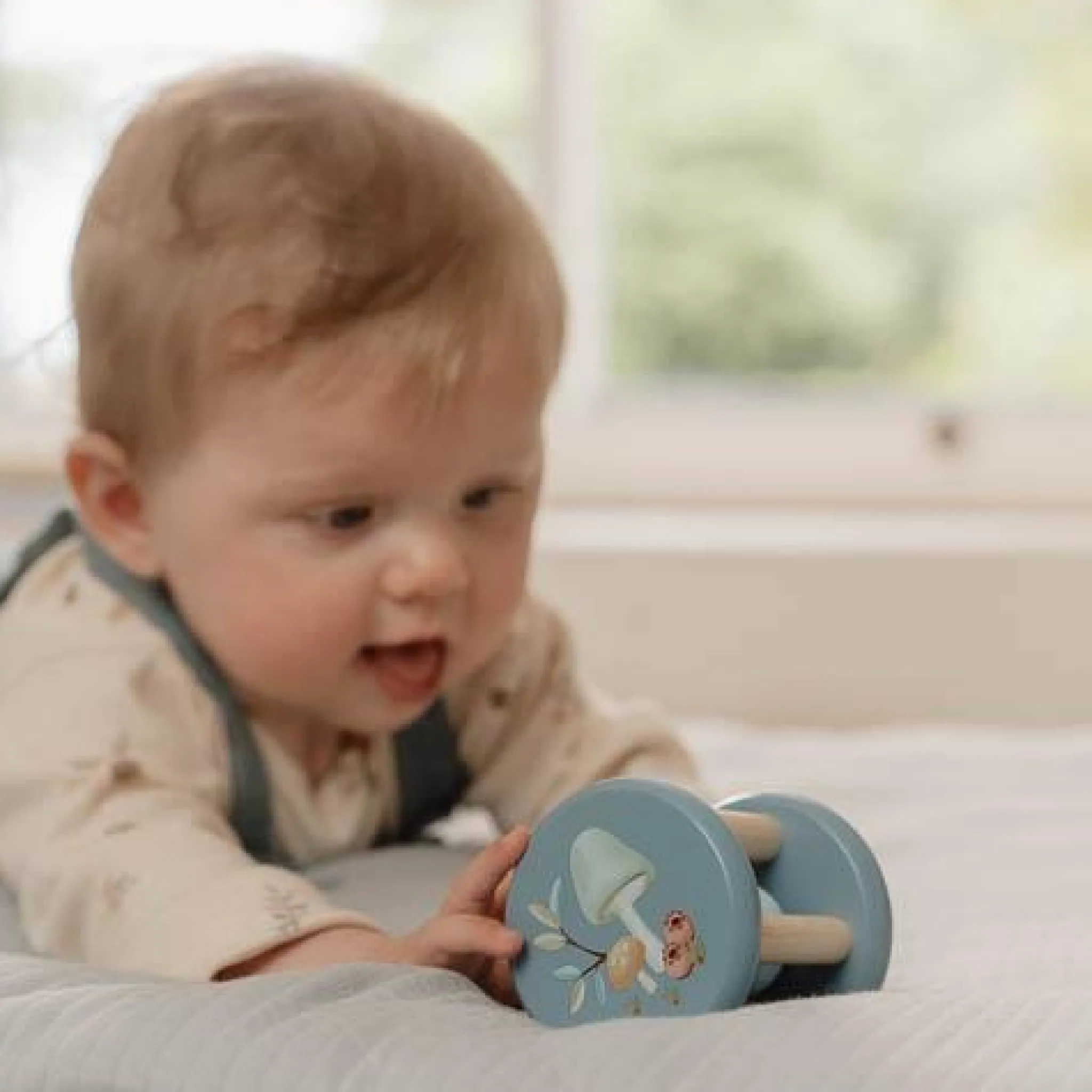 Little Dutch Rattle roller - Blue - Forest Friends Outlet