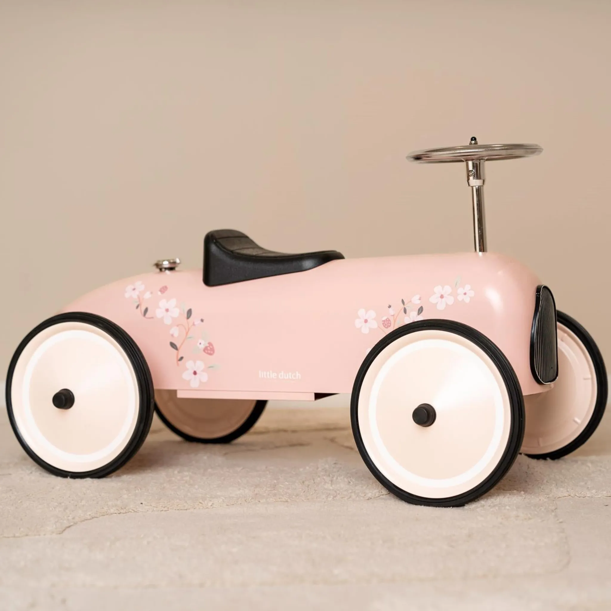 Little Dutch Retro ride-on car - Pink - Essentials New