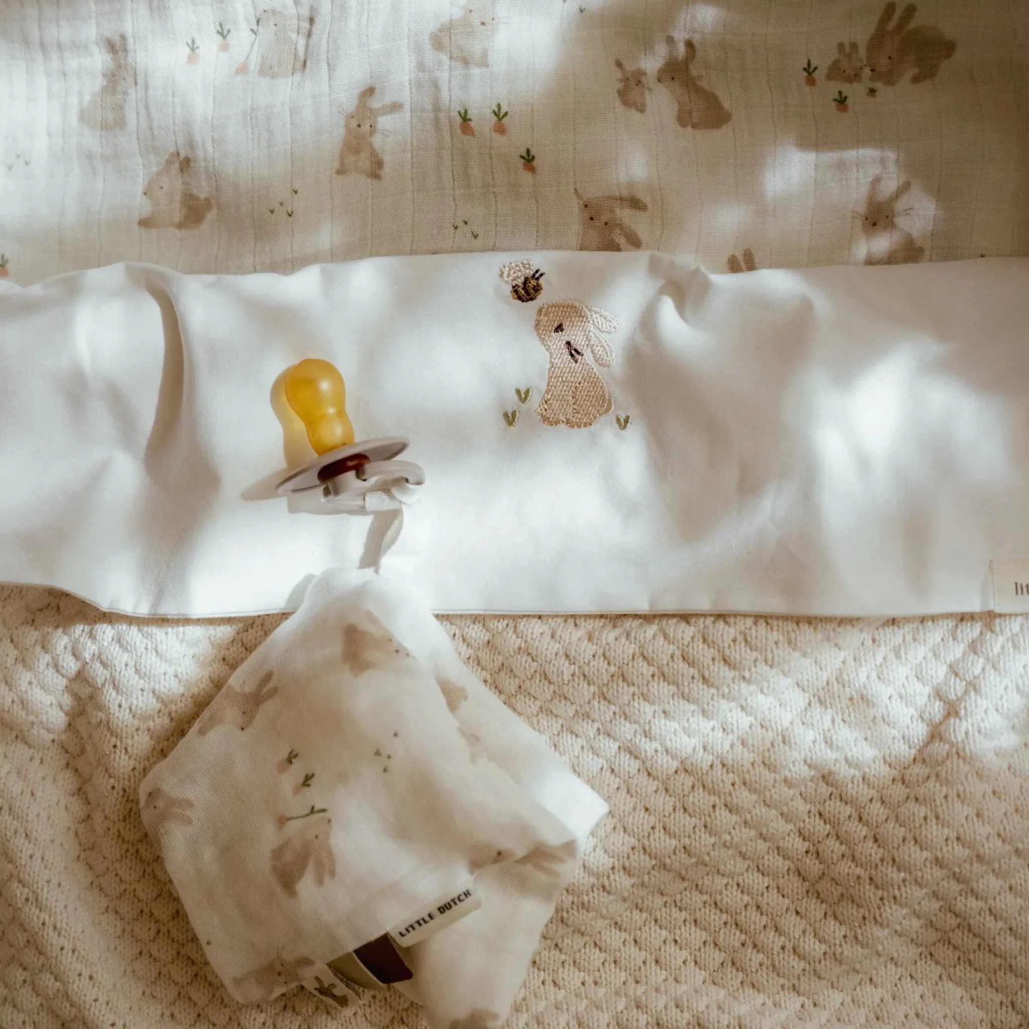 Little Dutch Sheet - White - Newborn Naturals - Baby Bunny Clearance
