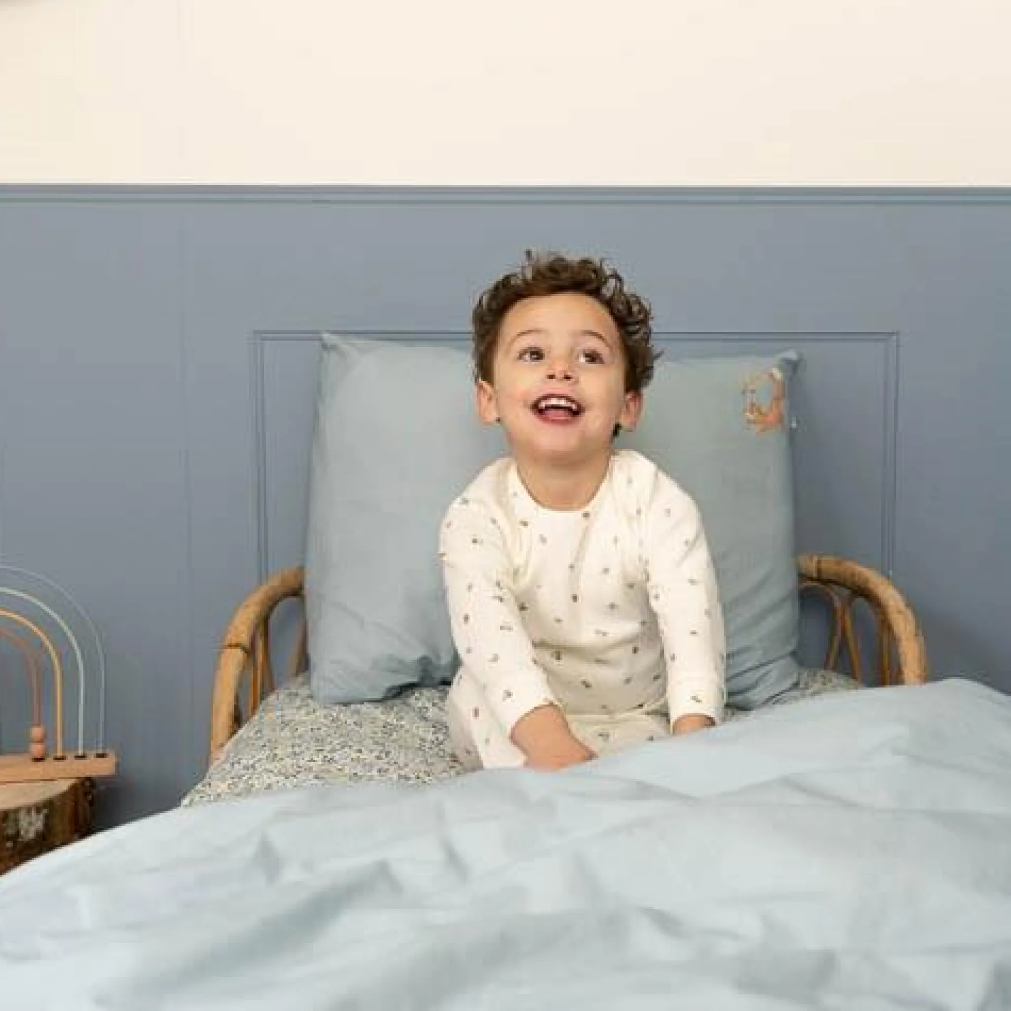 Little Dutch Single fitted sheet - Blue - Forest Friends - Forest Adventure Clearance
