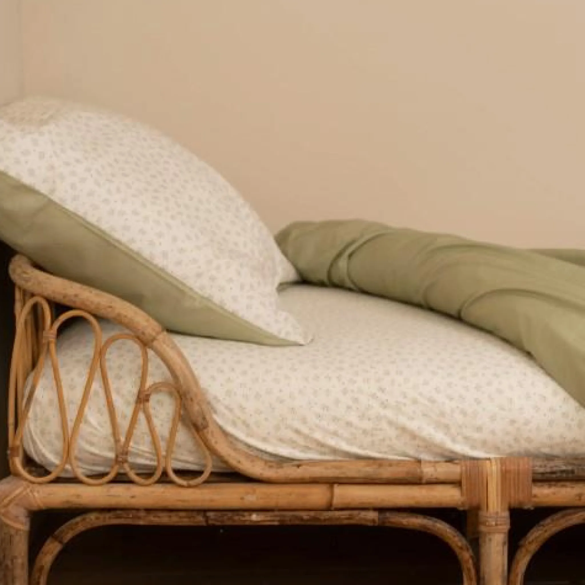 Little Dutch Single fitted sheet - Green - Essentials - Blueberry Leaves