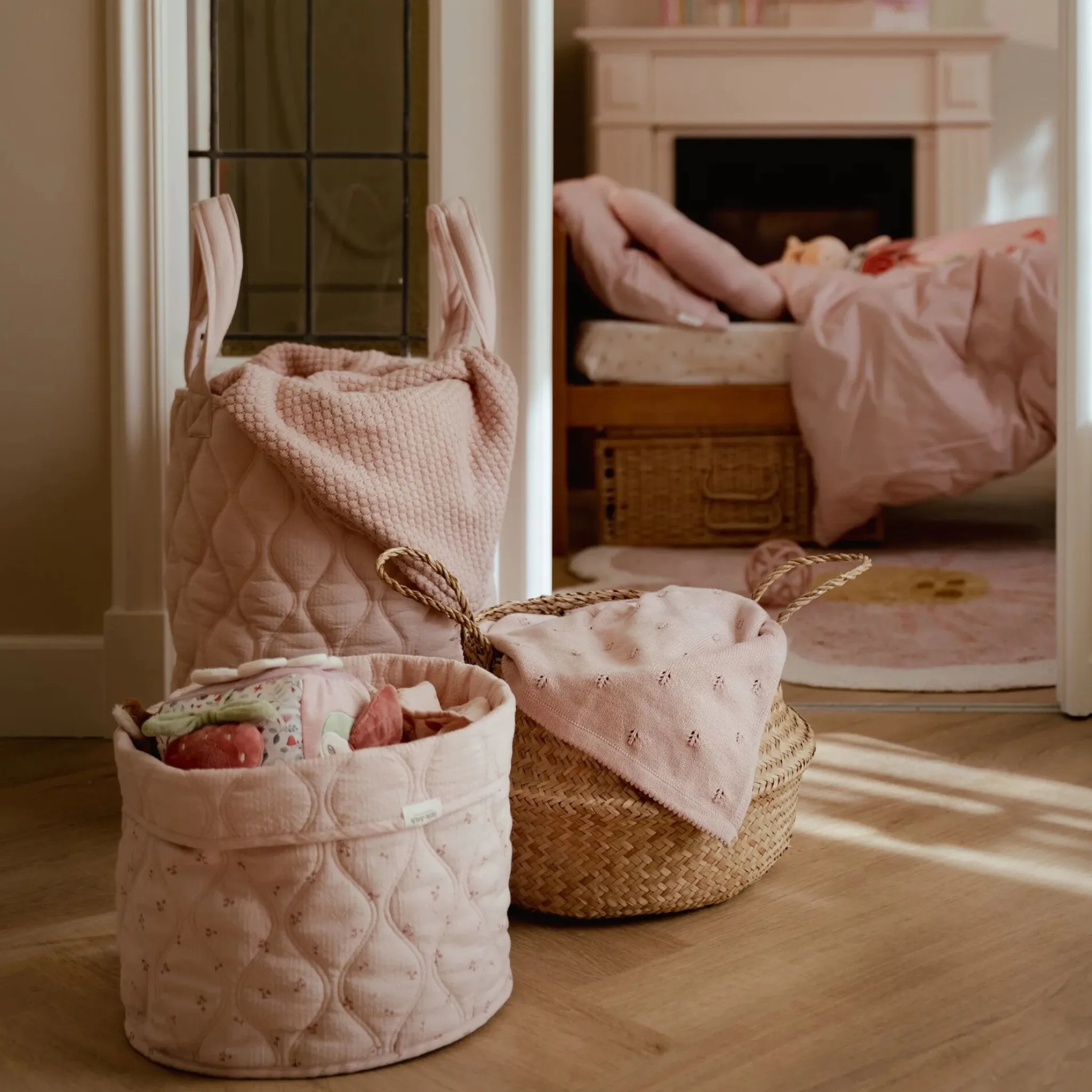 Little Dutch Storage basket medium - Pink - Essentials Best