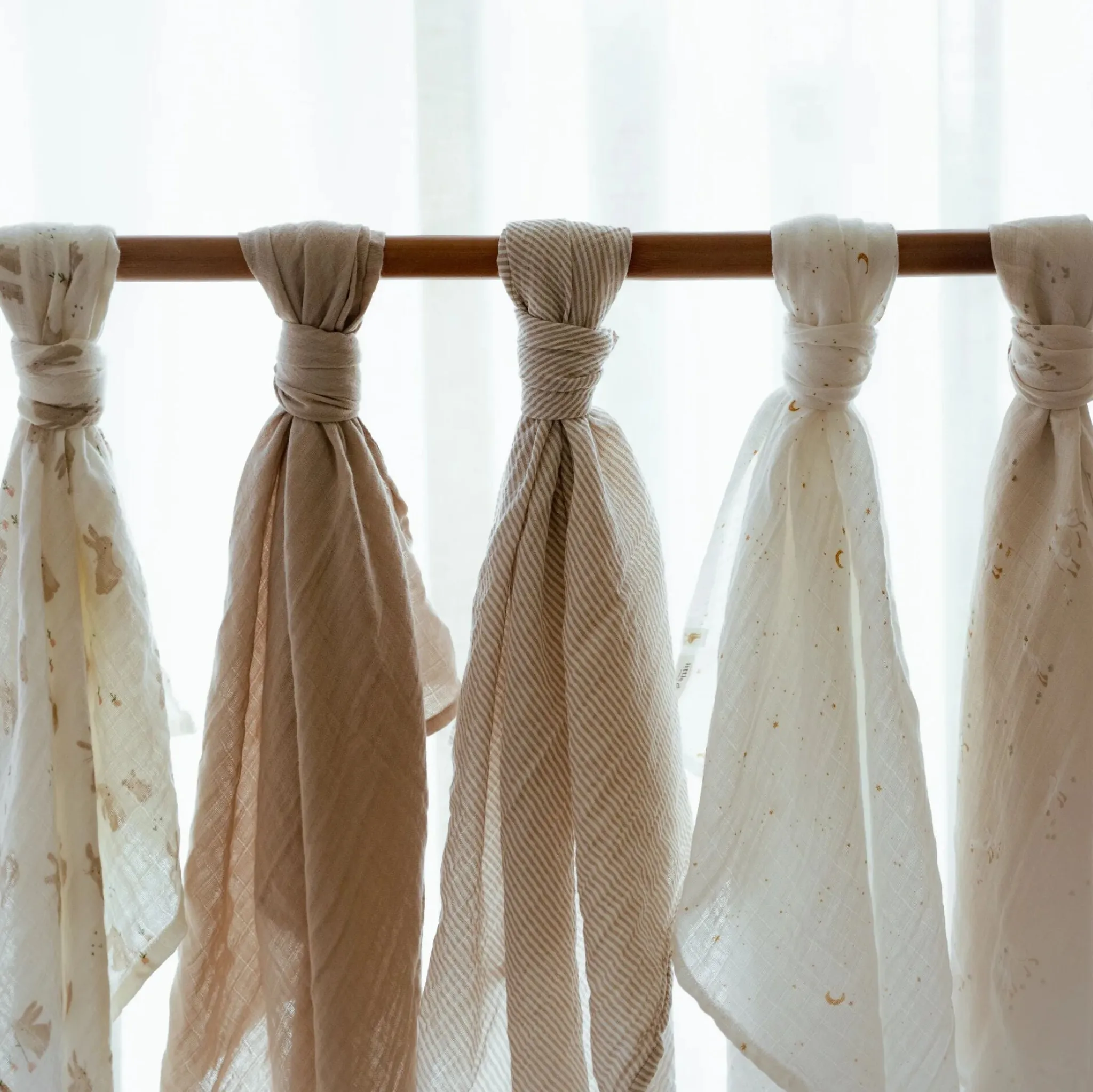 Little Dutch Swaddle - Beige - 120 cm - Essentials Outlet