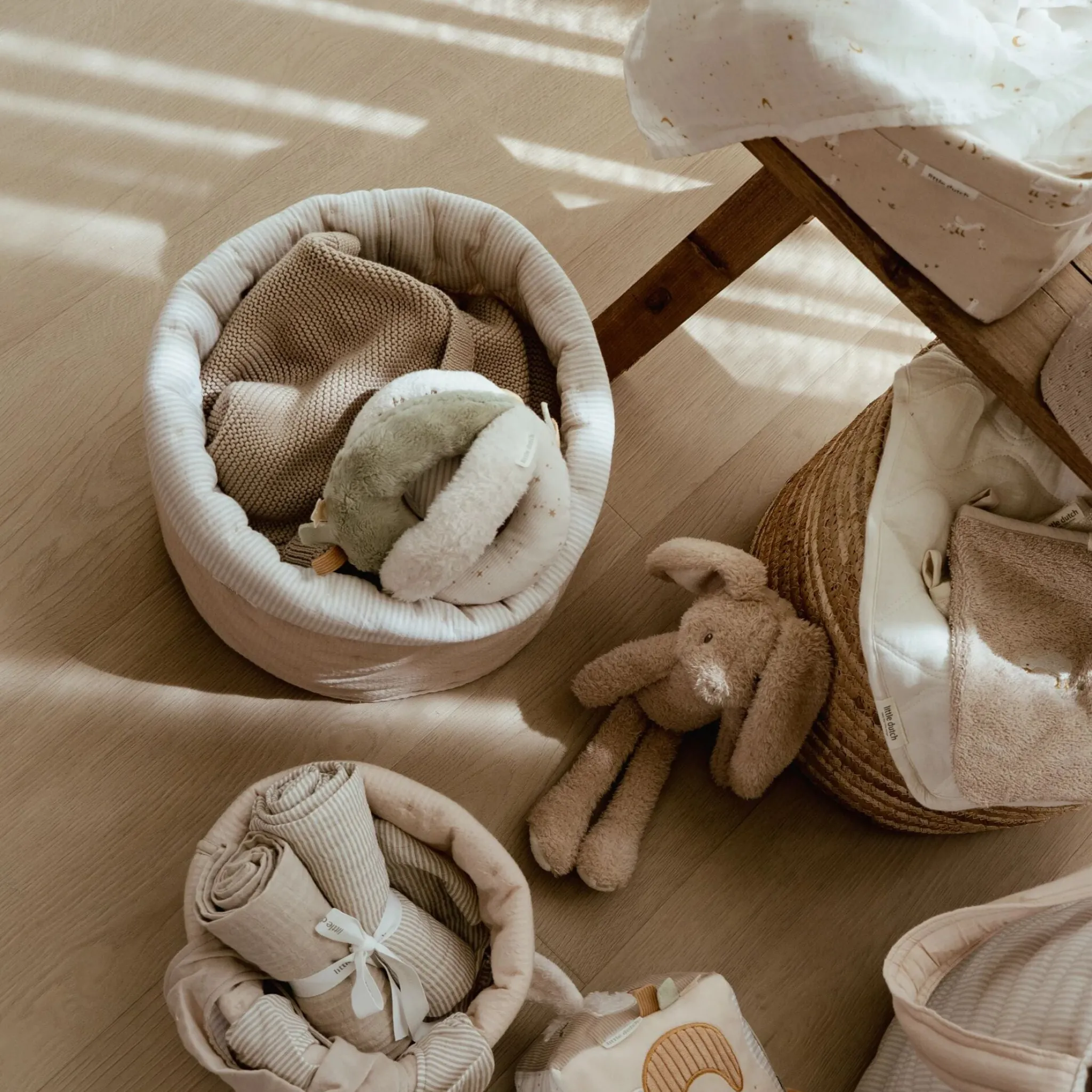 Little Dutch Swaddle - Beige - Essentials Outlet