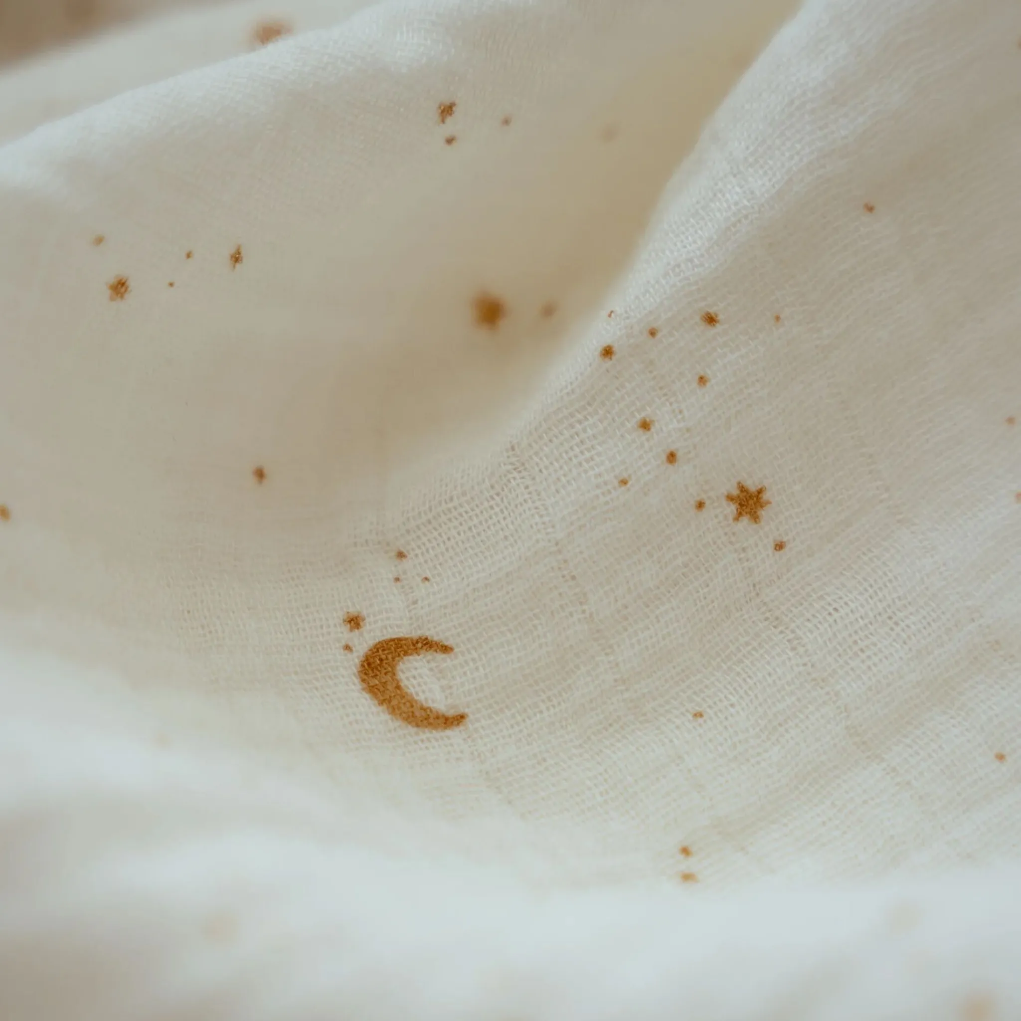 Little Dutch Swaddle - Beige - Newborn Naturals - Little Goose Hot