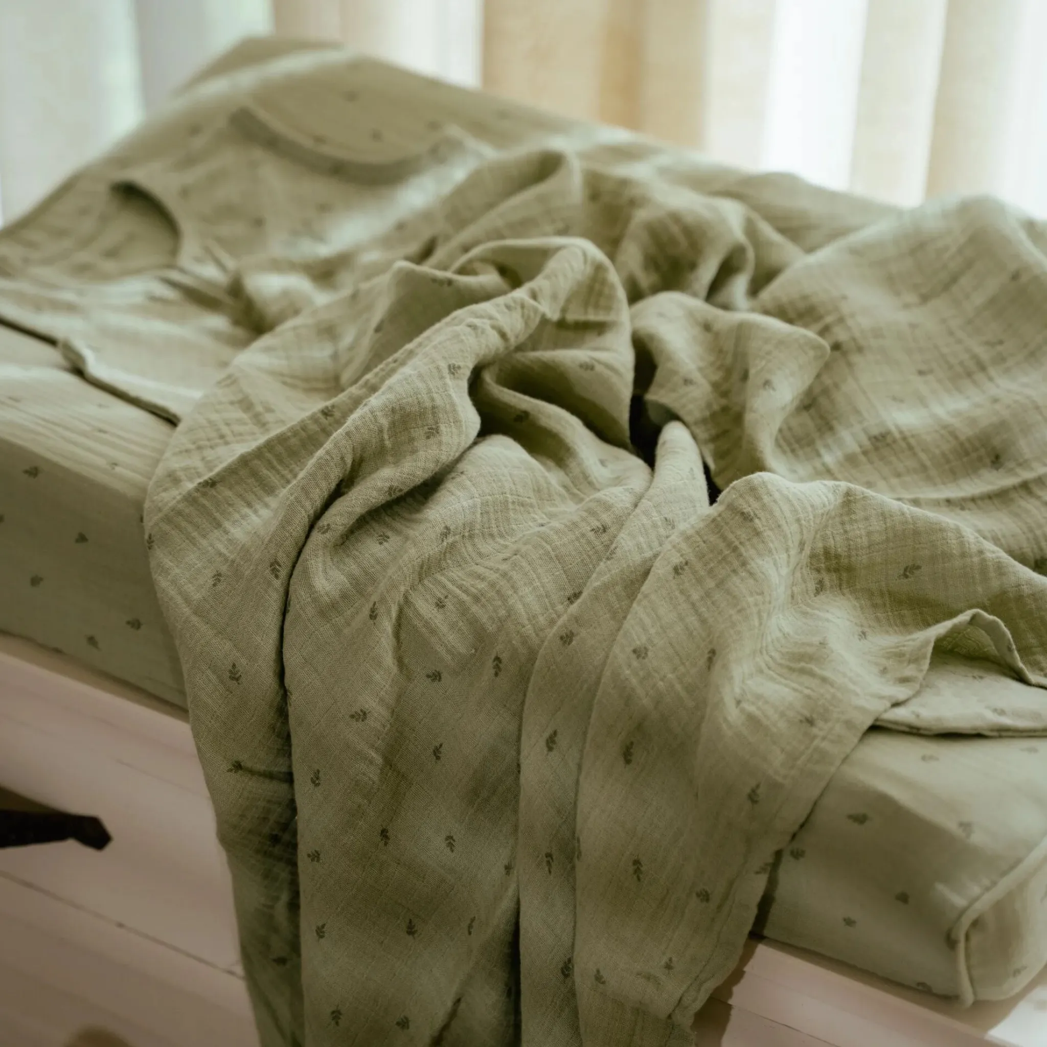 Little Dutch Swaddle - Green - 120 cm - Essentials Online