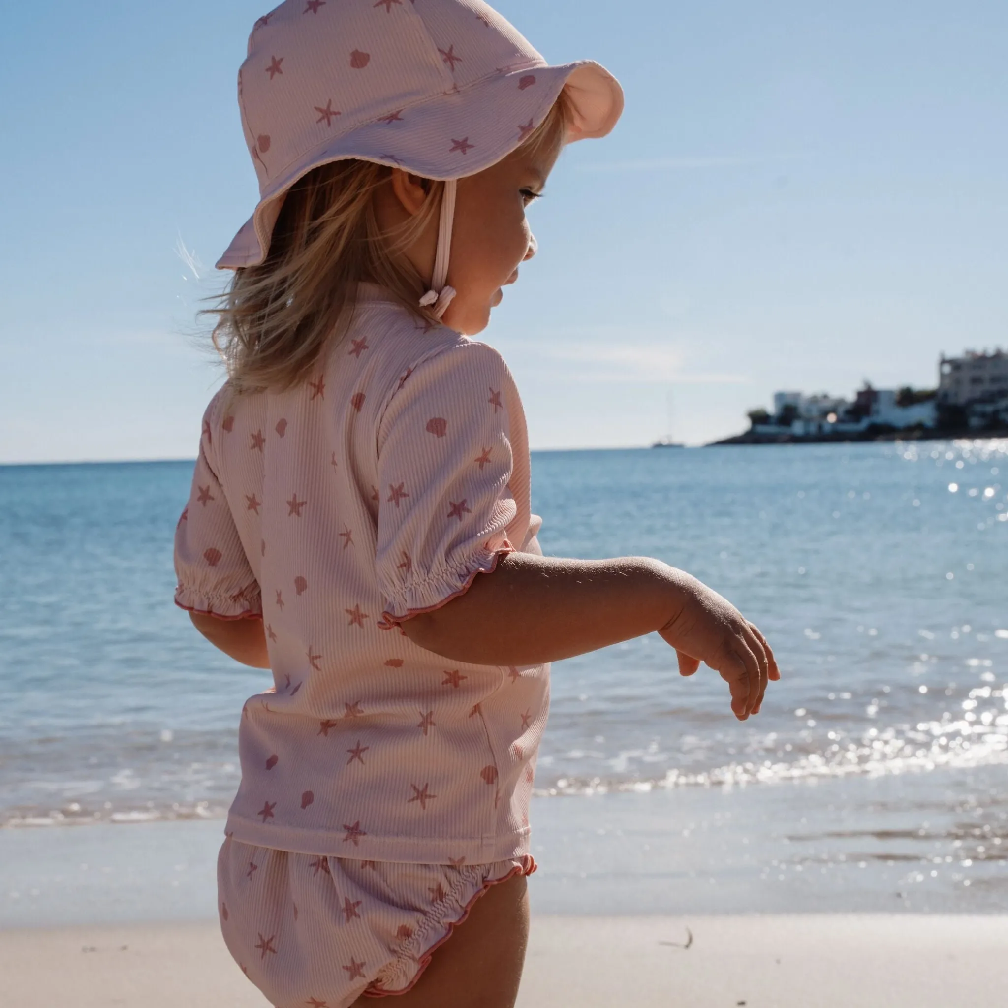 Little Dutch Swim shirt short sleeve - Pink - Shells Online